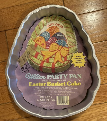 Vintage 1980 wilton cake - vintage,