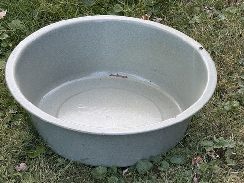 Great vintage round enamel - vintage,